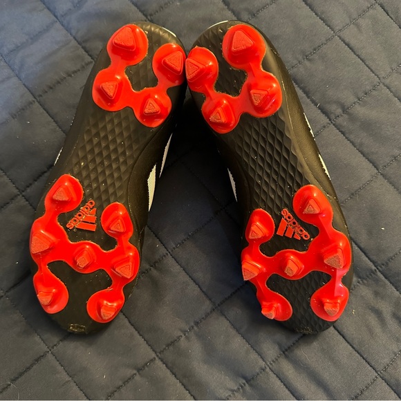 adidas Soccer Cleats — PLEASE READ! - Picture 4 of 6